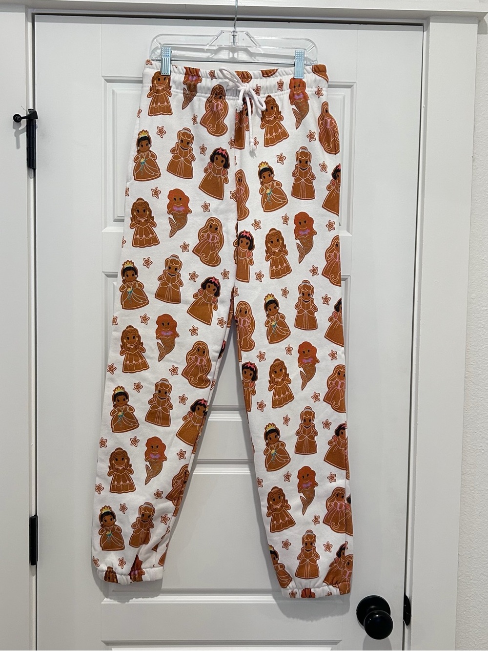 NWT Disney Cakeworthy Gingerbread Princess Jogger Sweatpants - White & Brown